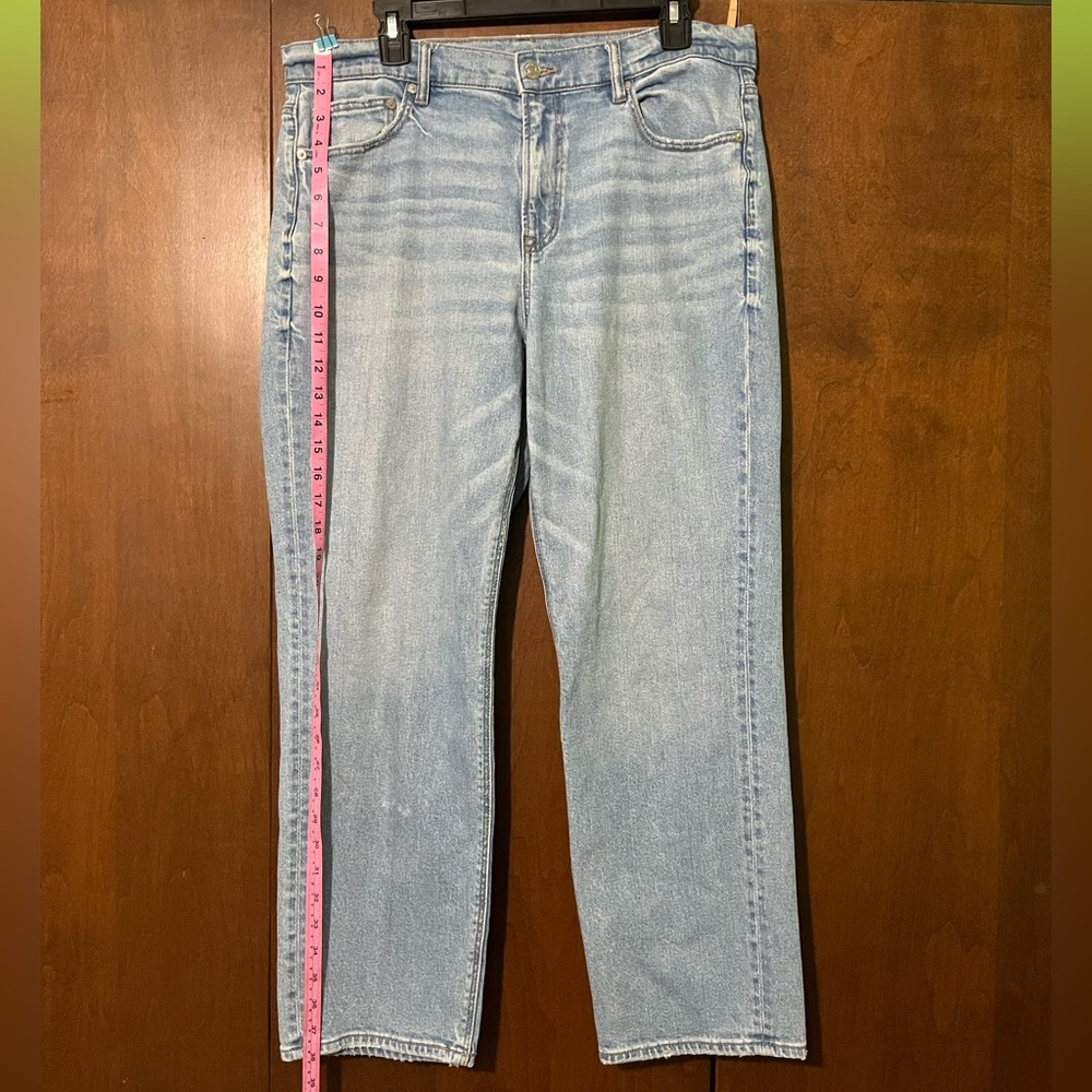 American Eagle Outfitters High-Rise Straight Leg Jeans - 14 Short